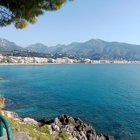 Апартаменты A 2 Passi Dal Mare Санремо Экстерьер фото